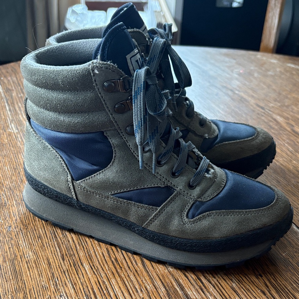 L.L.Bean Boots Womens Size 8M Gray Blue Thinsulate Leather Winter Snow Hiking
